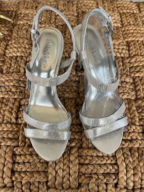 kelly & katie Silver KK NINA Shoes 7 1/2